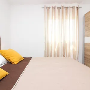 Lotta Apartament
