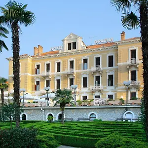 opatija-hotel.primorje-gorskikotar.com/