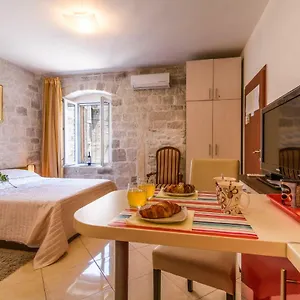  Apartment Dora -free Parking Croatia